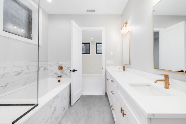 Cost of Bathroom Installation in Overland Park